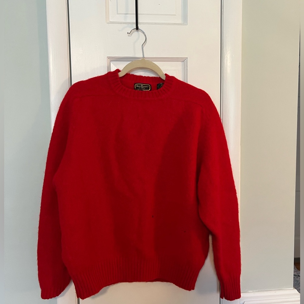 Vintage Men’s Wool sweater, fits L/XL